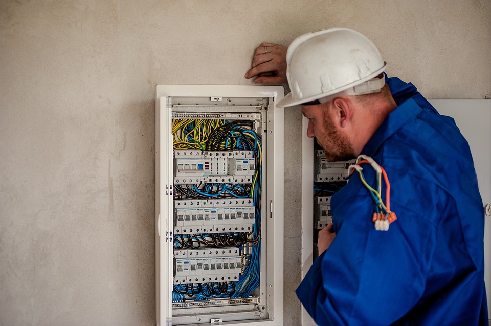 À qui confier un dépannage électrique ?