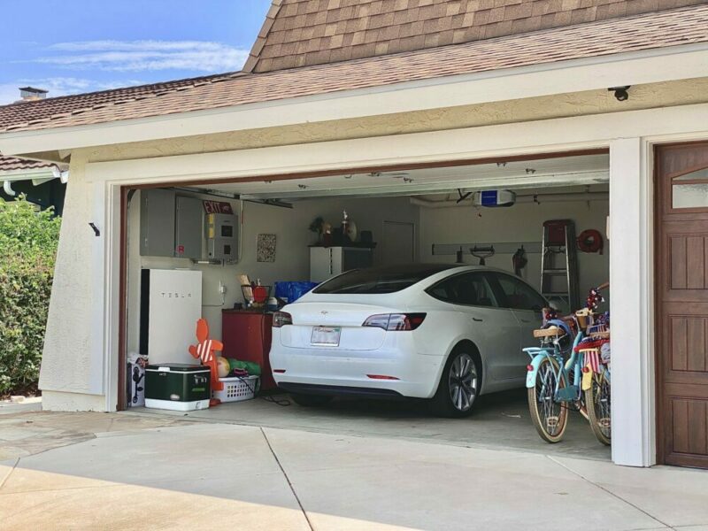 Garage encombré : 5 conseils pour le remettre en ordre