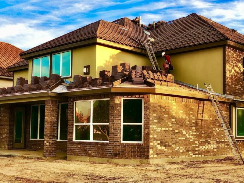 Toiture : des conseils pour la restauration du toit de votre maison